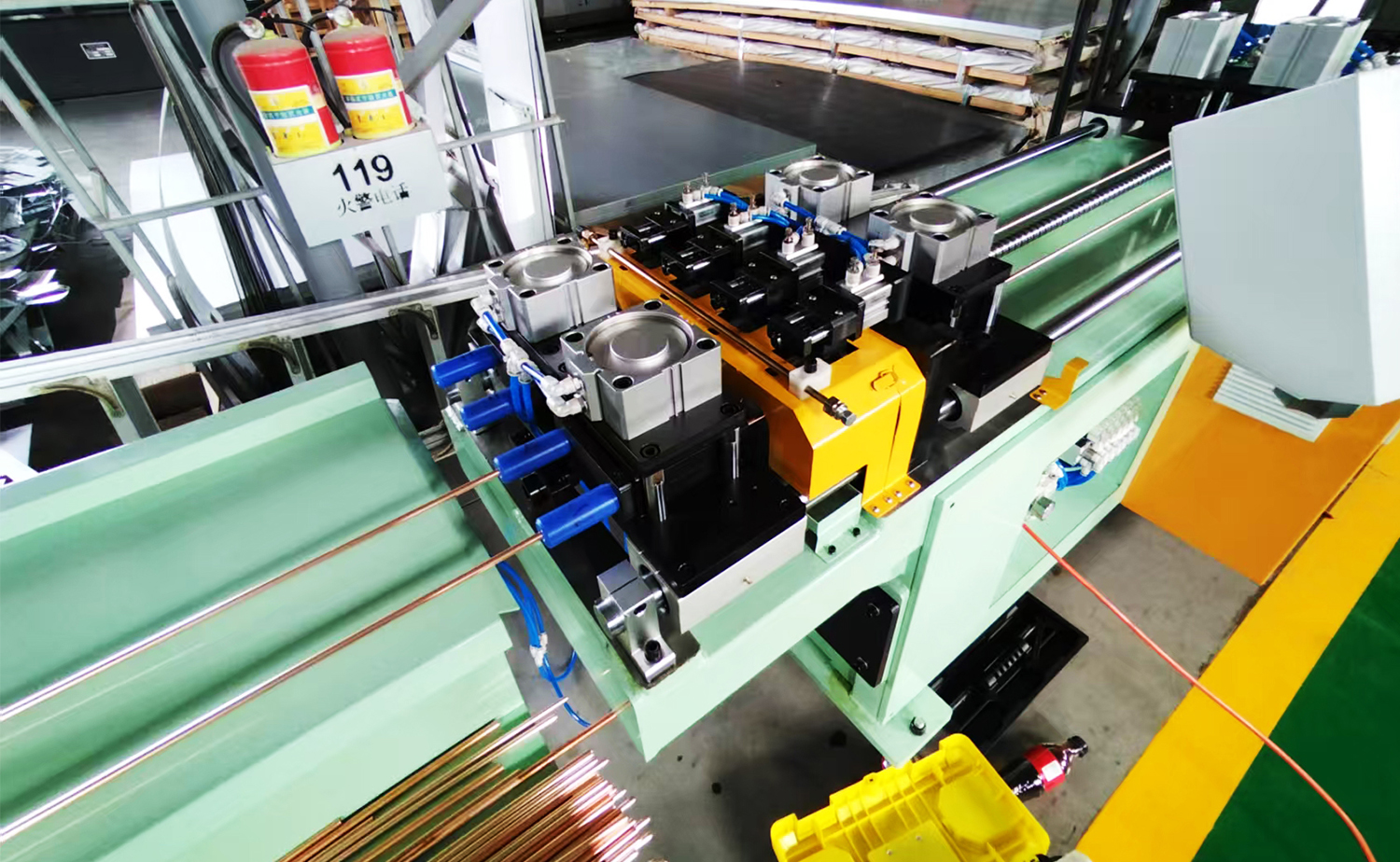 Mesin Pemotong Tanpa Cip Pelurus Tiub Automatik SC-4-1000A