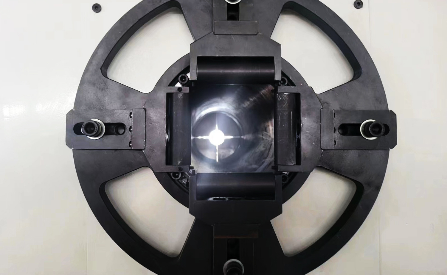 Mesin Pemotong Tiub Laser 3D MCJG120 Mesin Pemotong Tiub Laser 3D MCJG120