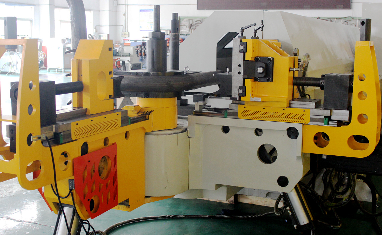 Mesin Bengkok Tiub Berbilang Jejari CNC Sepenuhnya Siri M CNC Mesin Bengkok Tiub Berbilang Jejari CNC Sepenuhnya Siri M CNC